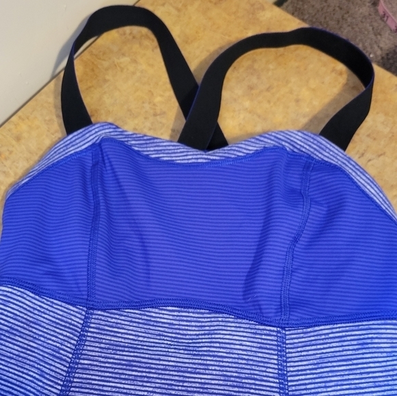 Ladies NWOT Lululemon Run Catch Me Tank Royal Purple/Black Sz 4 gym running yoga - Picture 6 of 9